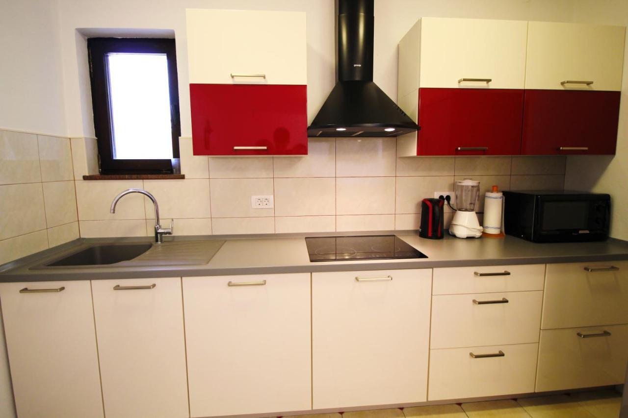 Apartment Duda Petrcane Buitenkant foto