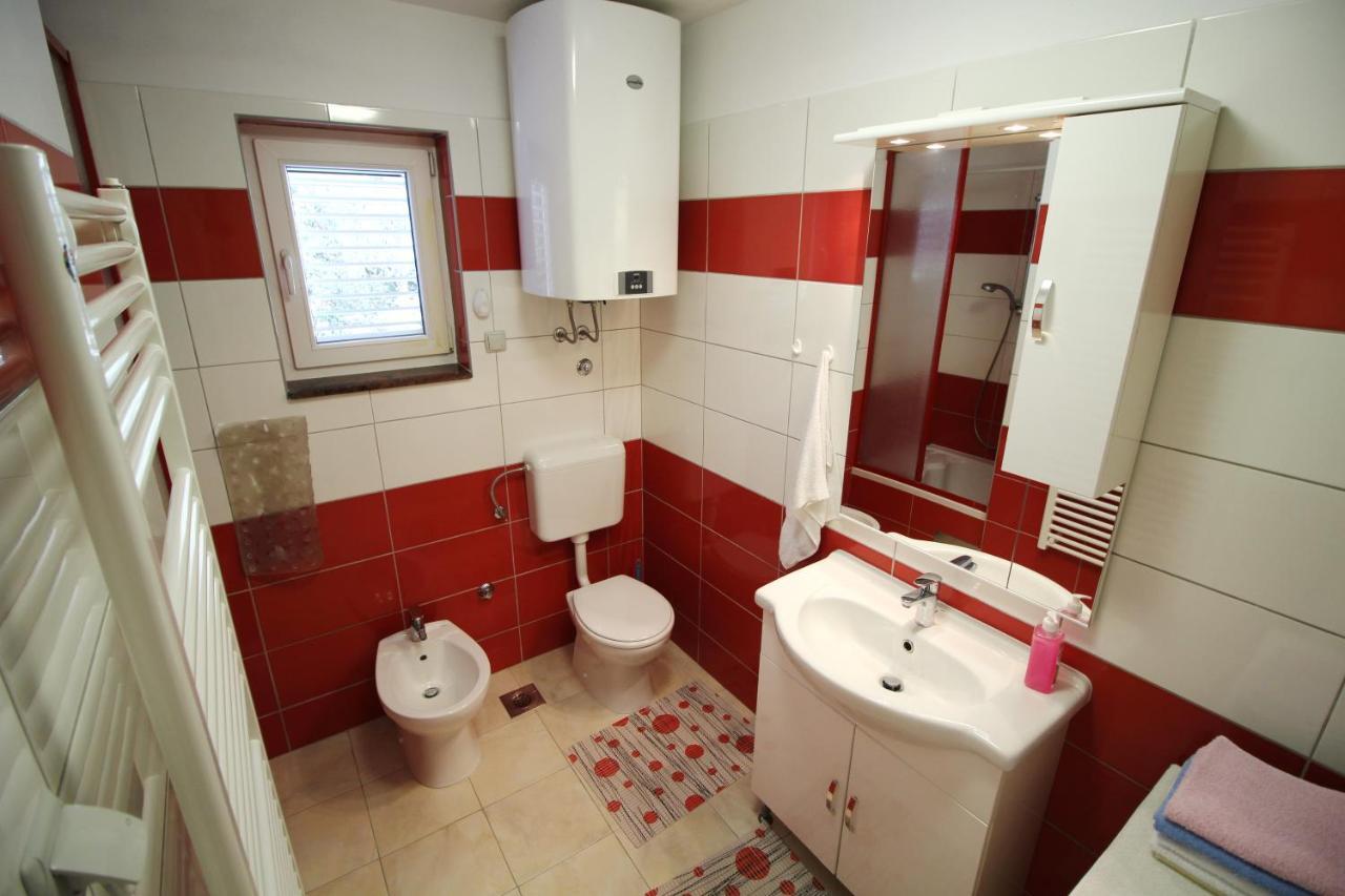 Apartment Duda Petrcane Buitenkant foto