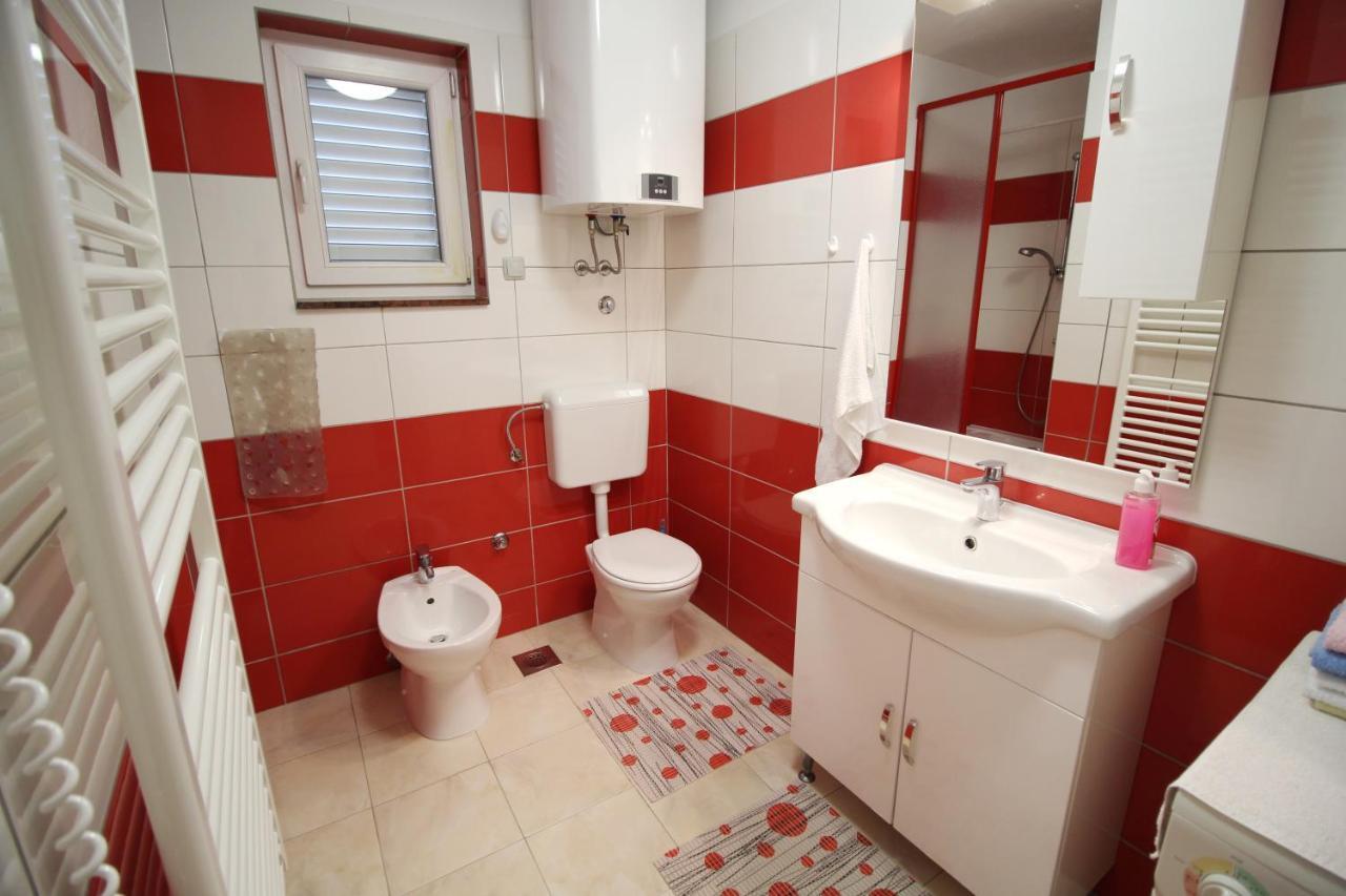 Apartment Duda Petrcane Buitenkant foto